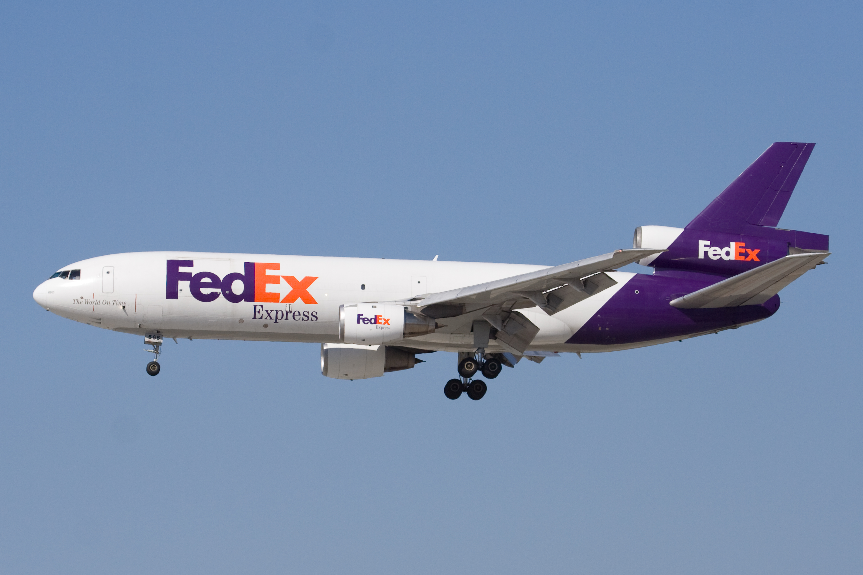 FedEx Express делает заказ на 50 ATR 72-600