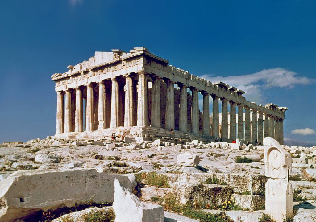 difference between greek and roman columns