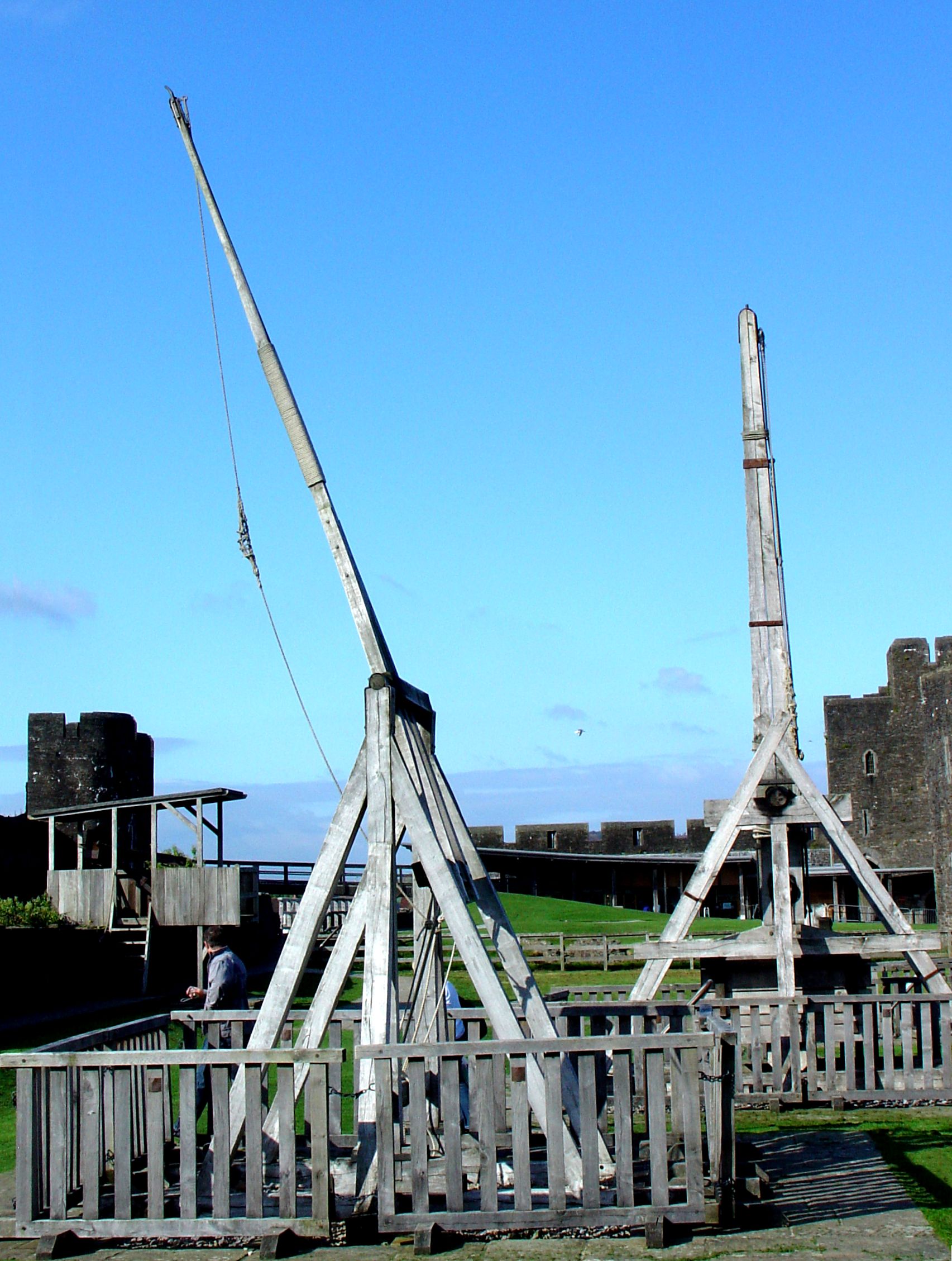 Identify the various siege weapons used in medieval warfare. How were